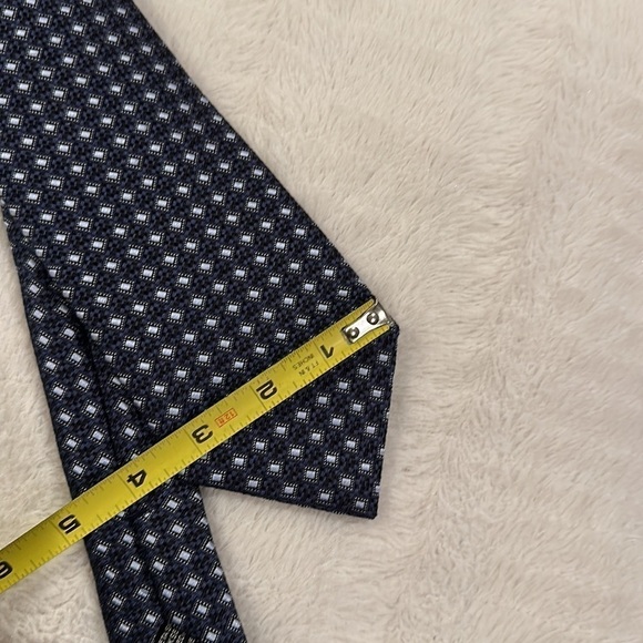 Ermenegildo Zegna Silk Patterned Tie Navy Black - Picture 8 of 8